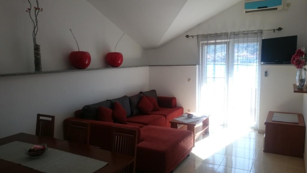 Apartment Tisno Buitenkant foto